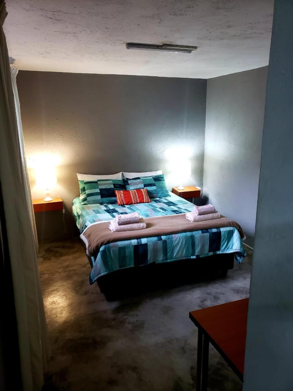 Ferienwohnung 13 @ Rhinoroad Nelspruit Mbombela Exterior foto